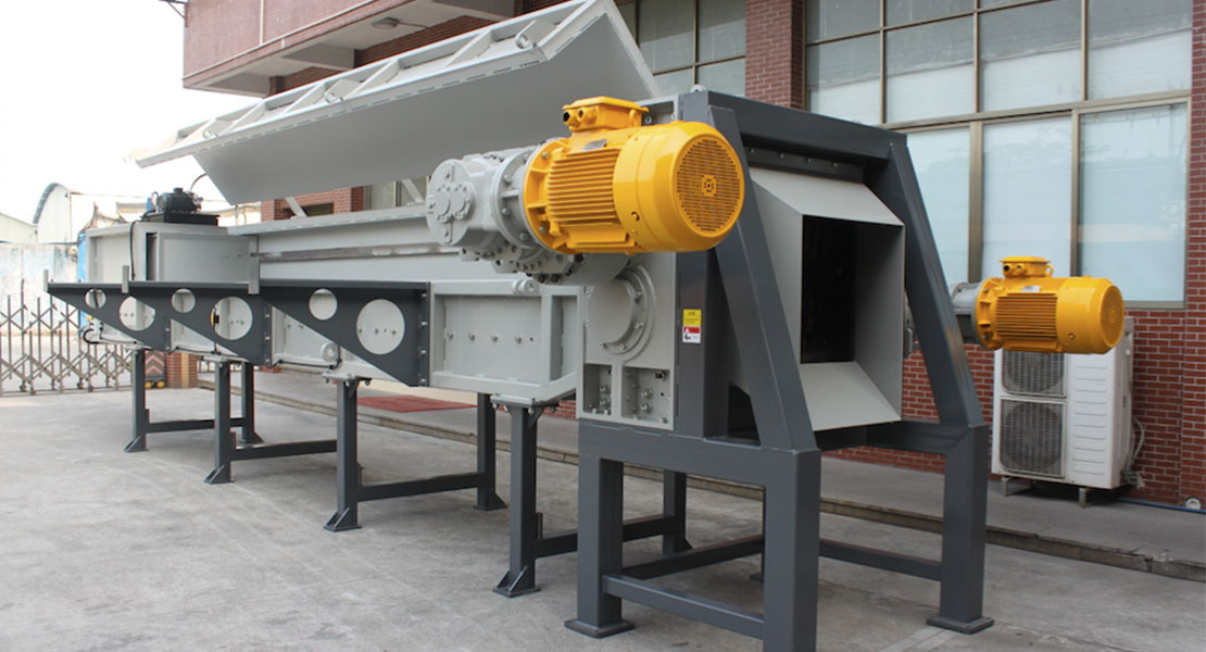 The Ultimate Tool for Plastic Scrap Reduction : Shredder and Granulator Combo - GENOX