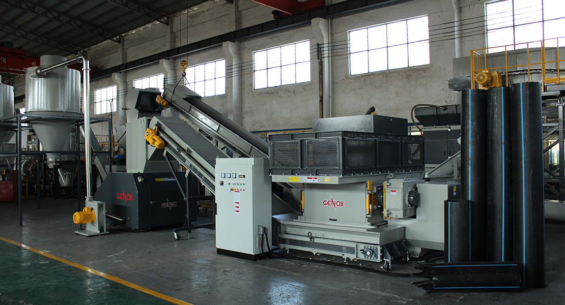 The Ultimate Tool for Plastic Scrap Reduction : Shredder and Granulator Combo - GENOX