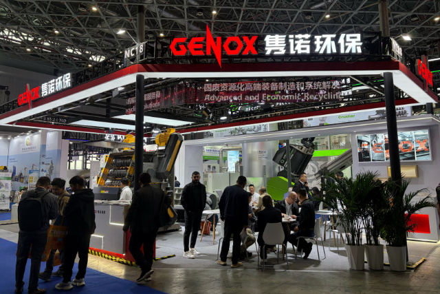 CHINAPLAS 2026 Highlight | GENOX Showcases High-End Shredders, Leading the Global Trend in Solid Waste Recycling